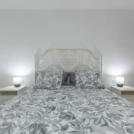 Edificio El Baifo Loco - Constantin